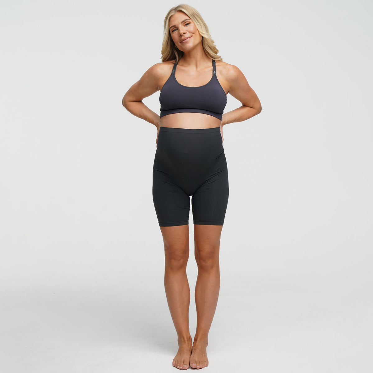 Seamless Umstandsshorts mit hohem Bund - 4 für 2