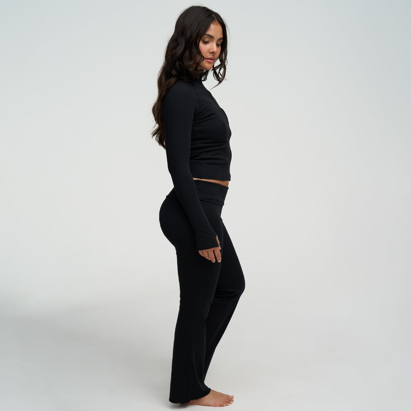 <div>Das Model ist 1,72m groß</div><span></span><div>und trägt Größe S</div>