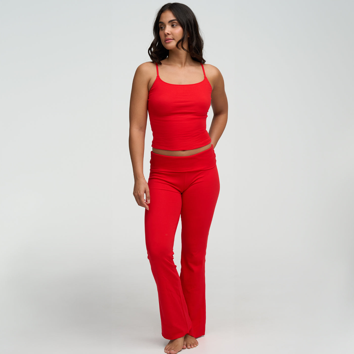 <div>Das Model ist 1,72m groß</div><span></span><div>und trägt Größe S</div>