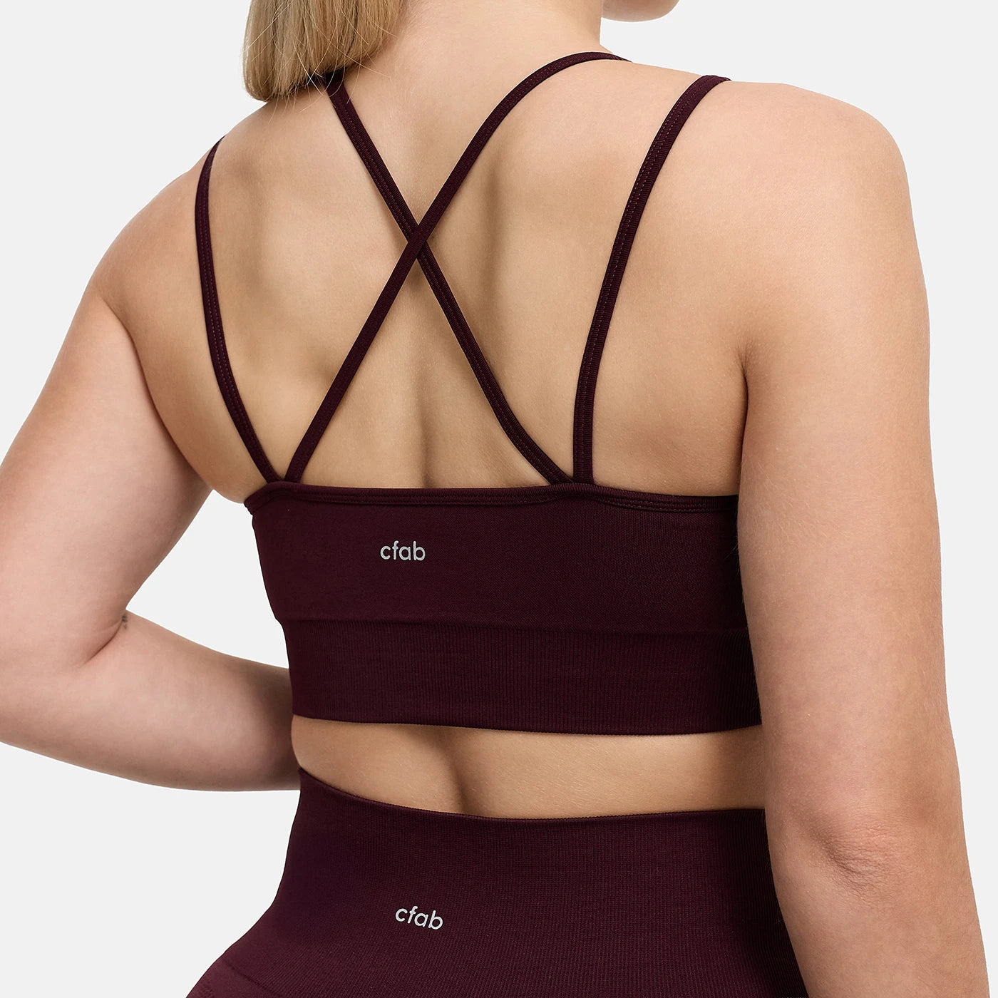 Seamless Cross over Sport Bra