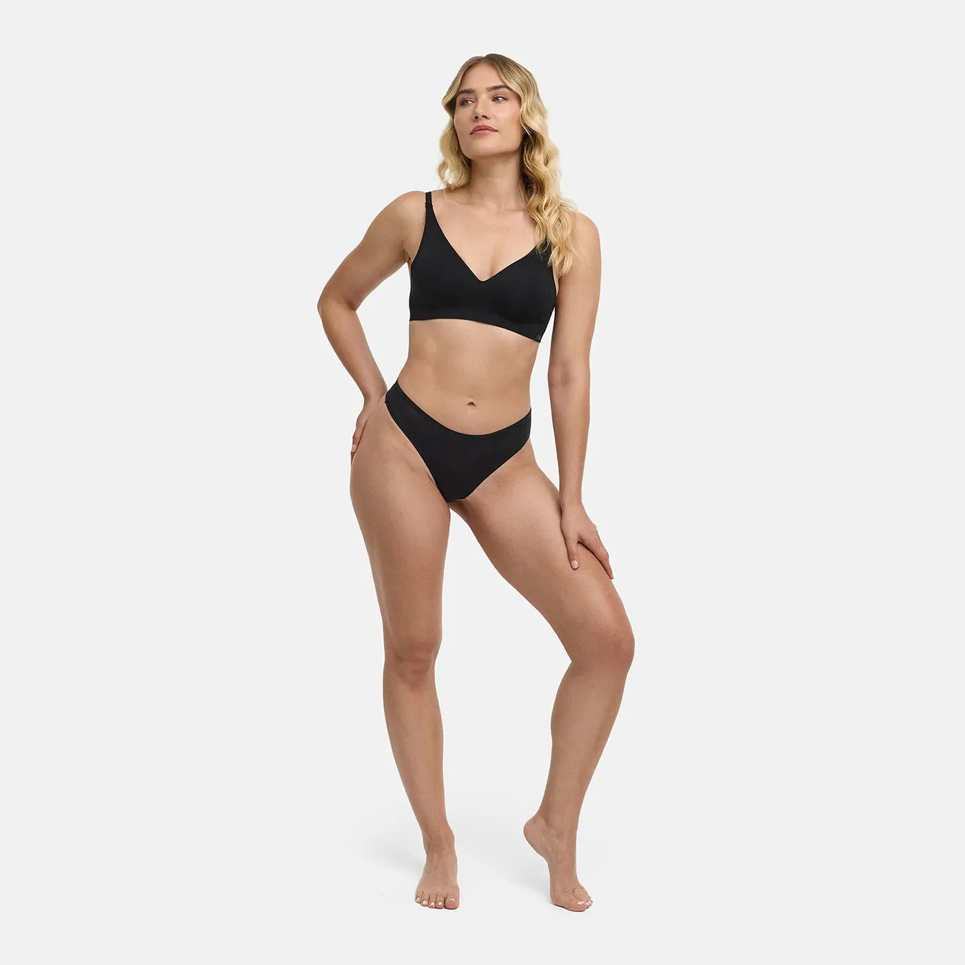 Das Model ist 1,76m groß und trägt Größe S