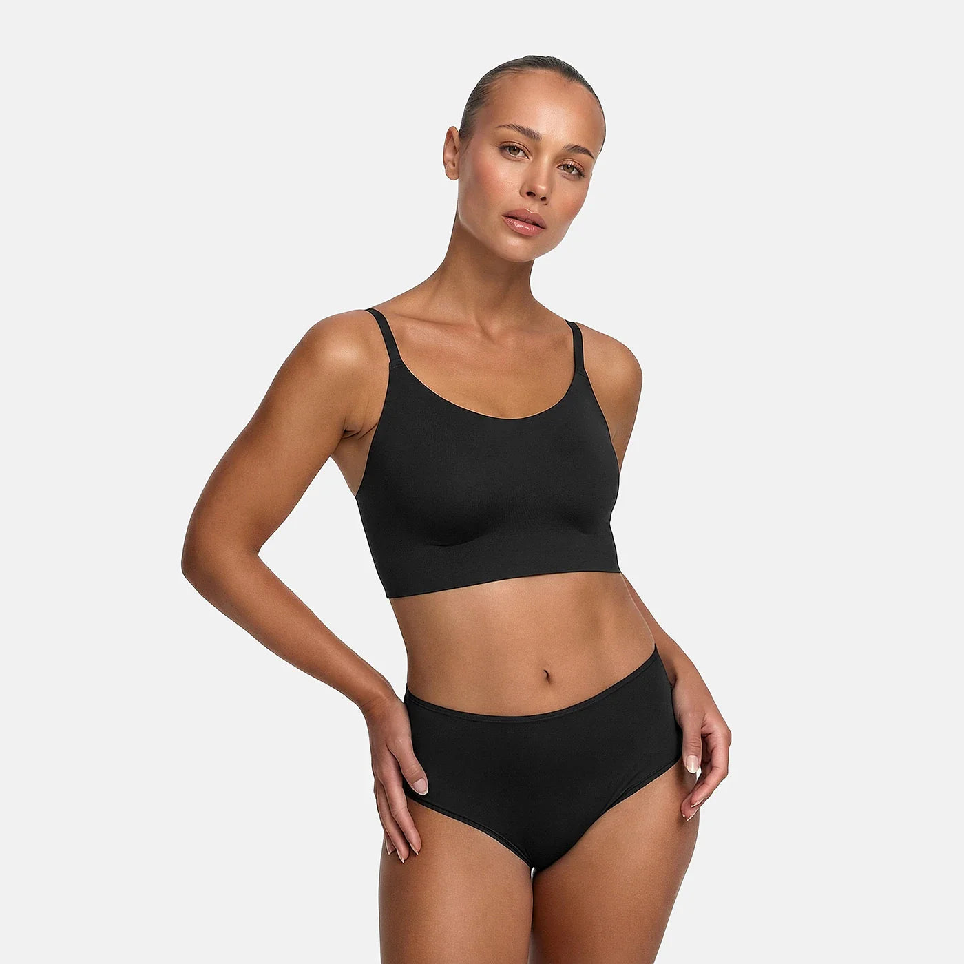 Scoop Neck Bra