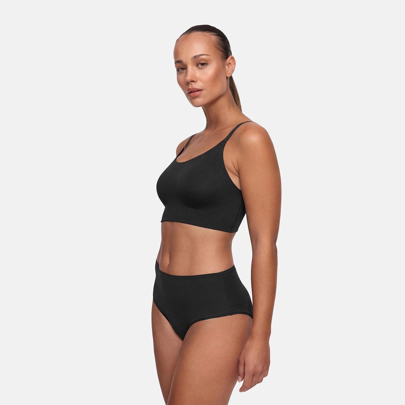 Scoop Neck Bra