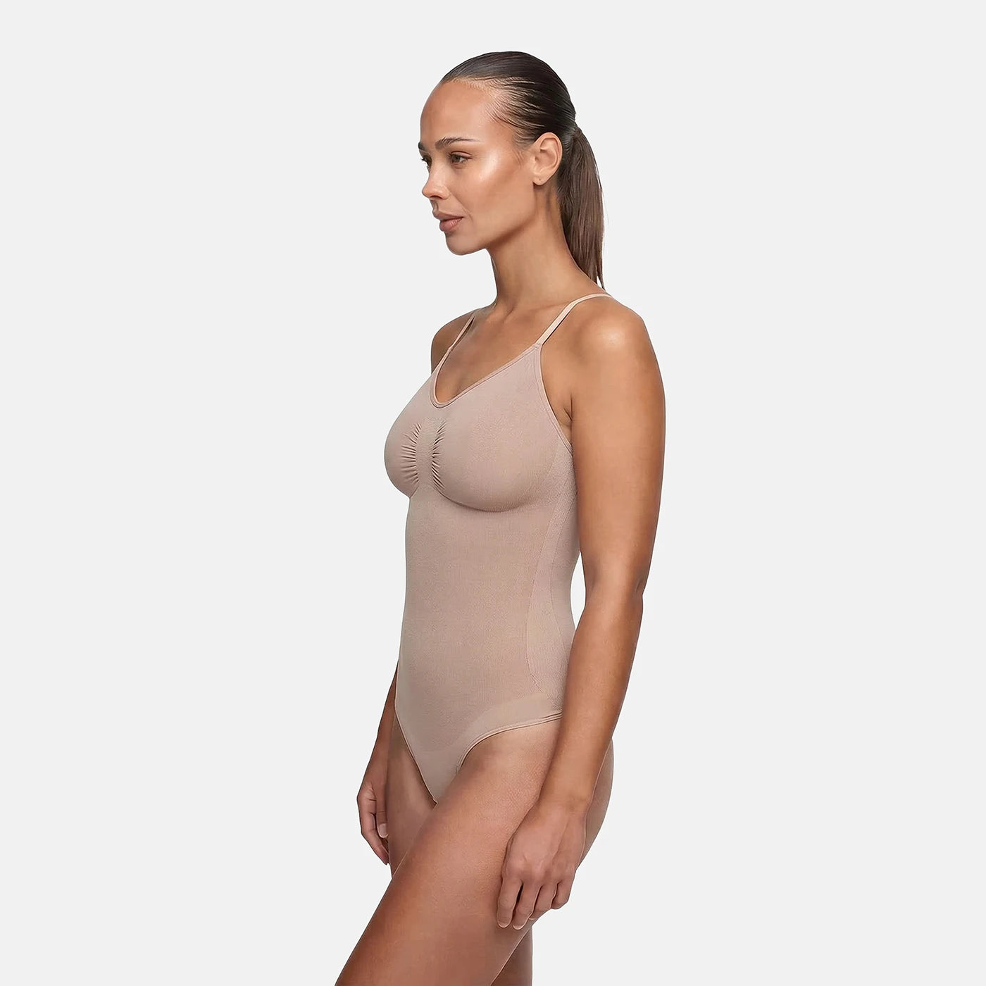 Das Model ist 1,78m groß und trägt Größe S