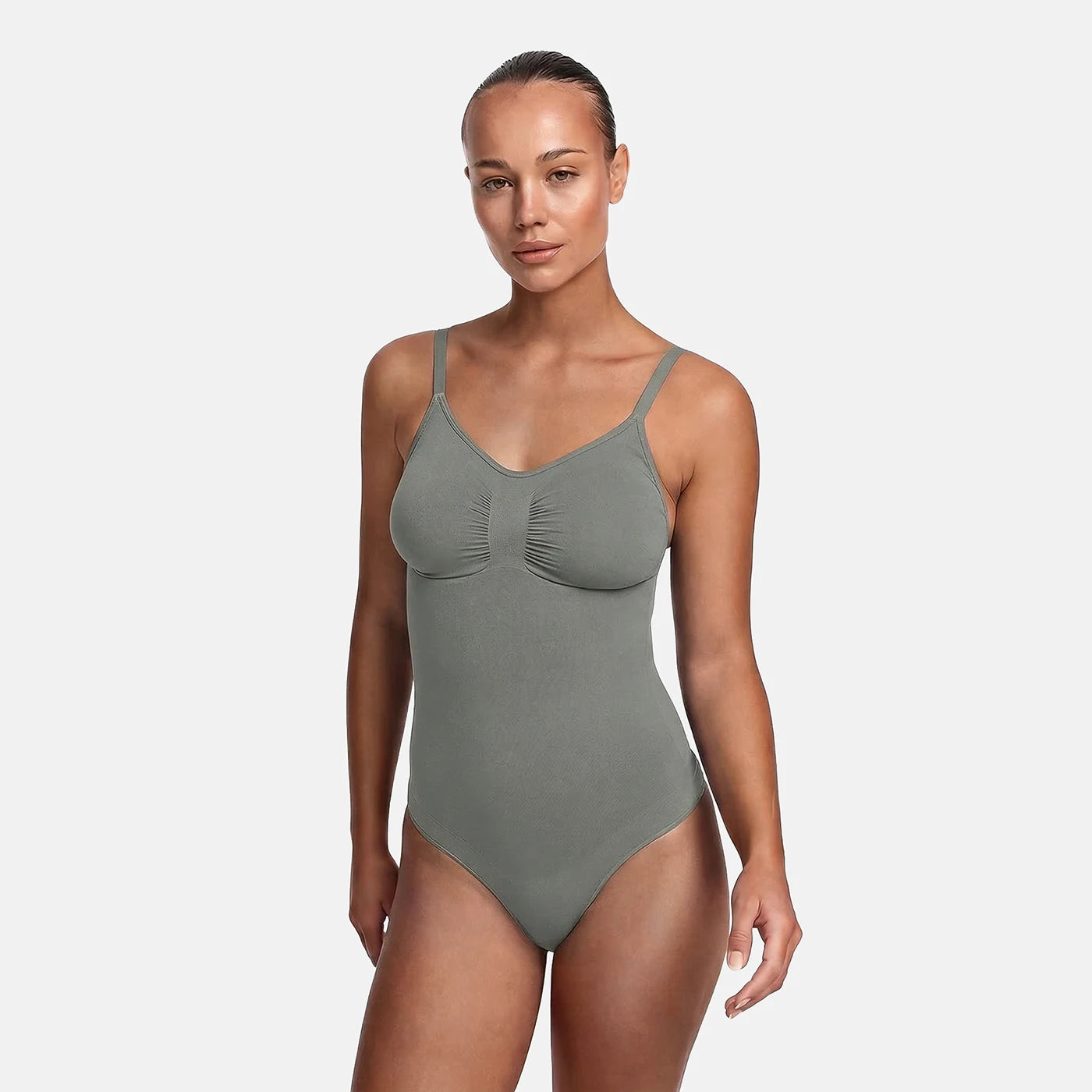 Das Model ist 1,78m groß und trägt Größe S