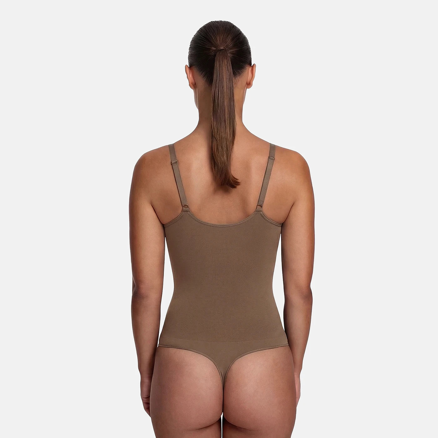 Das Model ist 1,78m groß und trägt Größe S