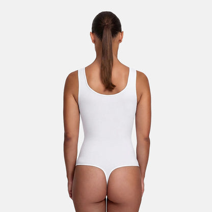 Das Model ist 1,78m groß und trägt Größe S