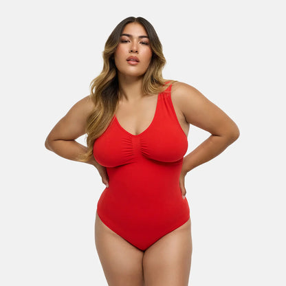 Das Model ist 1,61 m groß und trägt Größe 2XL