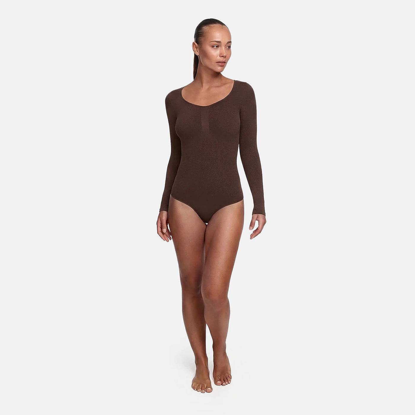 Das Model ist 1,78m groß und trägt Größe S