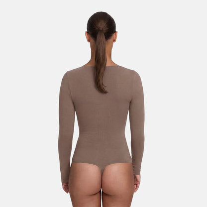 Das Model ist 1,78m groß und trägt Größe S