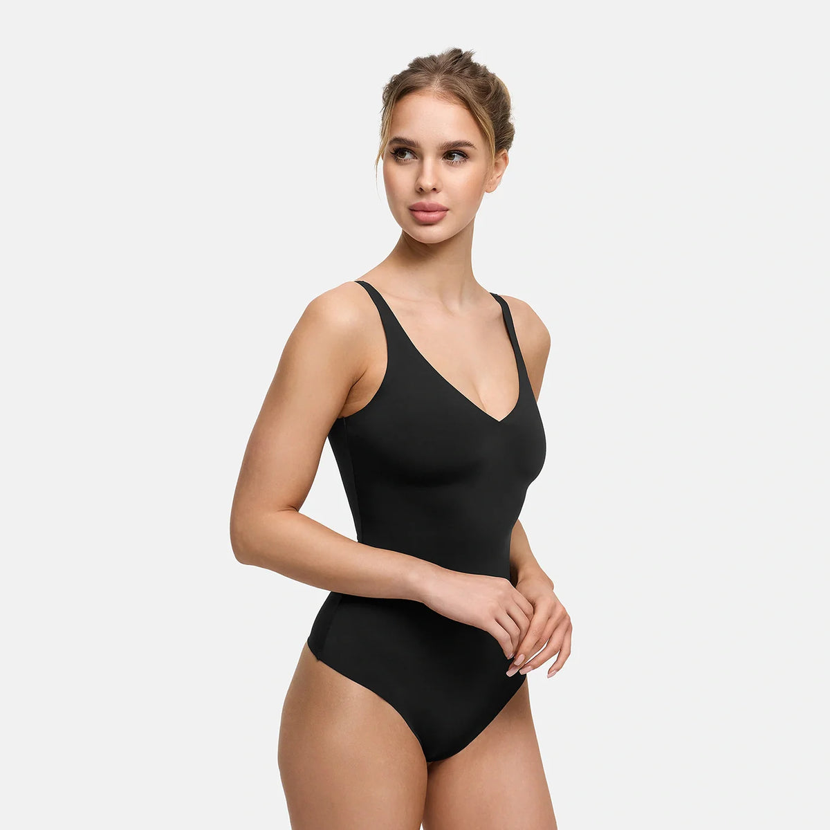 Modelujący string-body z połyskiem - Przedsprzedaż