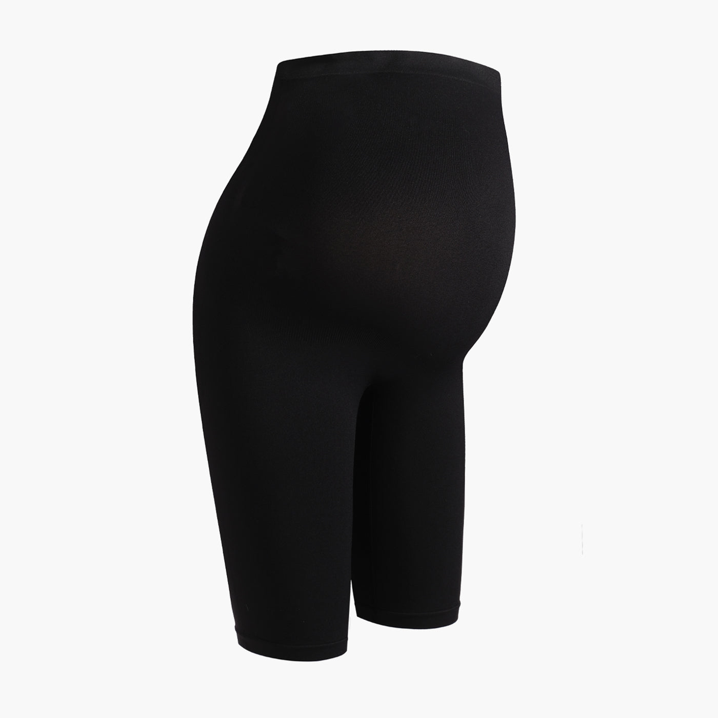 Seamless high-waisted maternity shorts