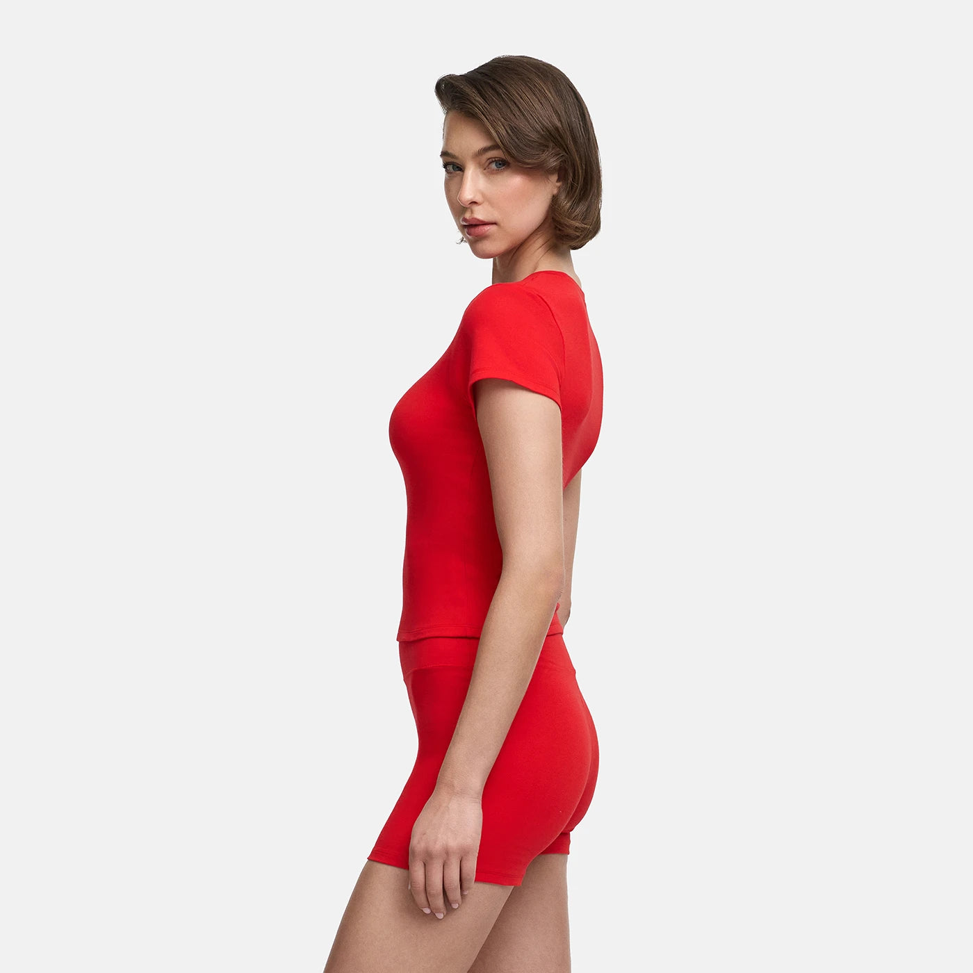  Das Model ist 1,80m groß und trägt Größe S 