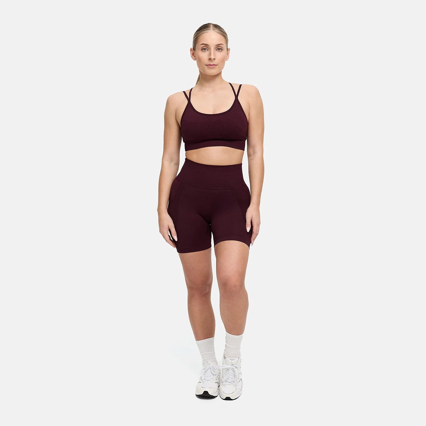 ContourLift Seamless Crossover Sports Bra