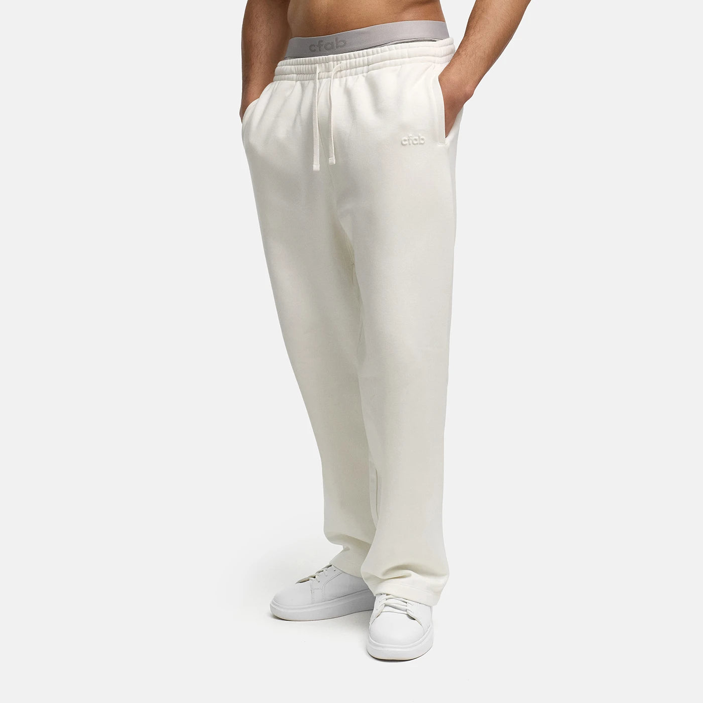 Men's Relaxed-Fit Straight-Leg Pants