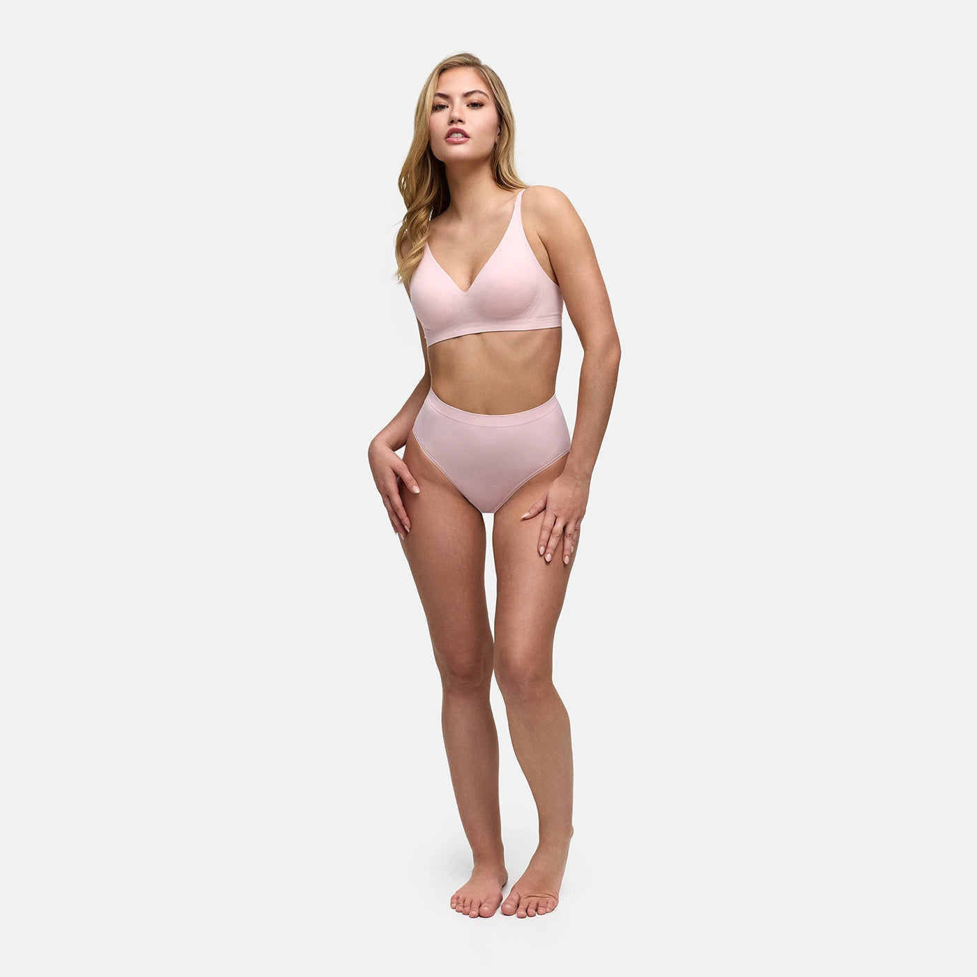 Seamless high-waist briefs | 3-pack - Early Access