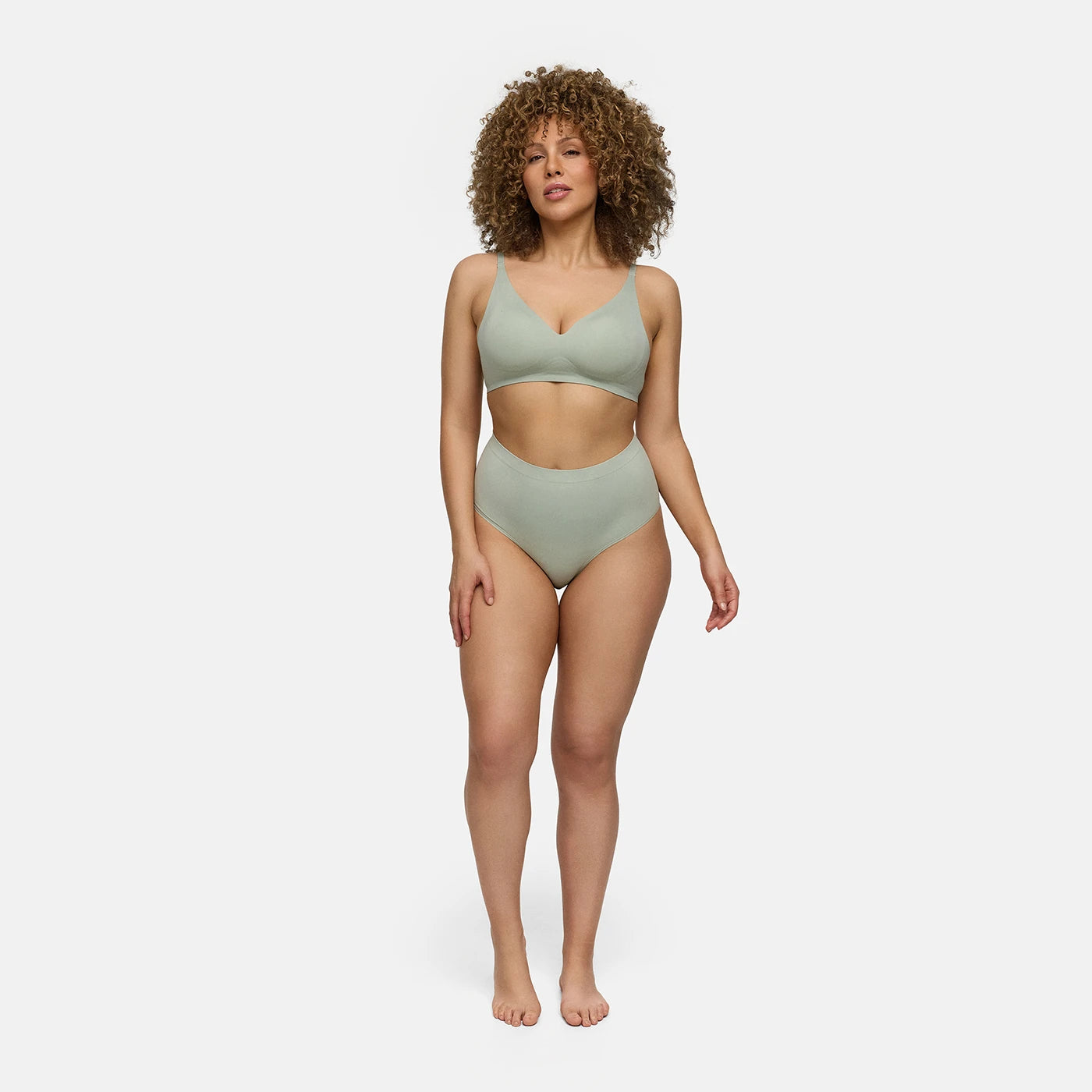 Seamless high-waist thong | 3-pack - Early Access