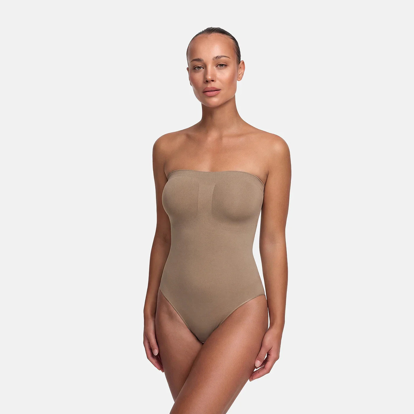 Stropløs bodysuit, formende shapewear med trusser