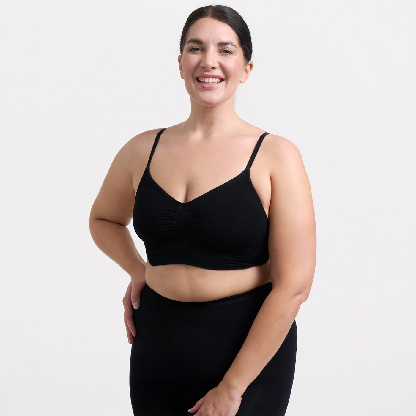 <div>Das Model ist 1,77m groß</div><span></span><div>und trägt Größe XL</div>