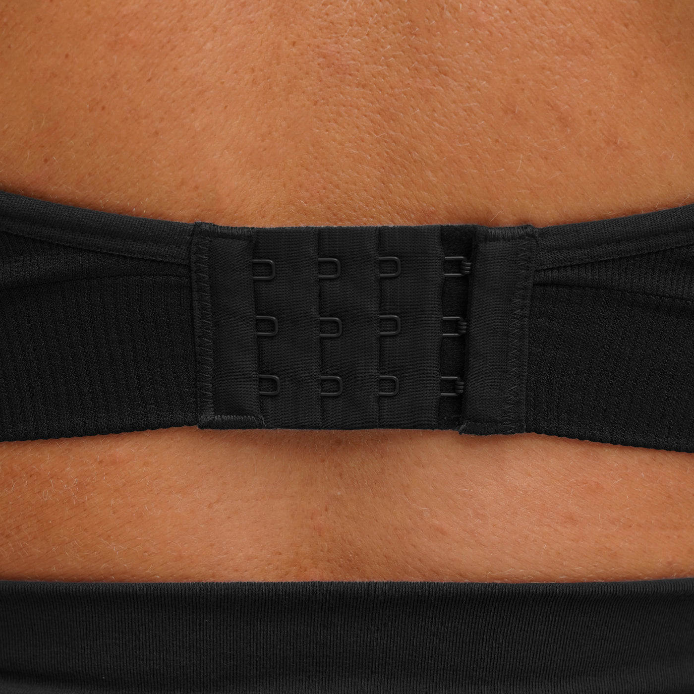 Seamless nursing bra