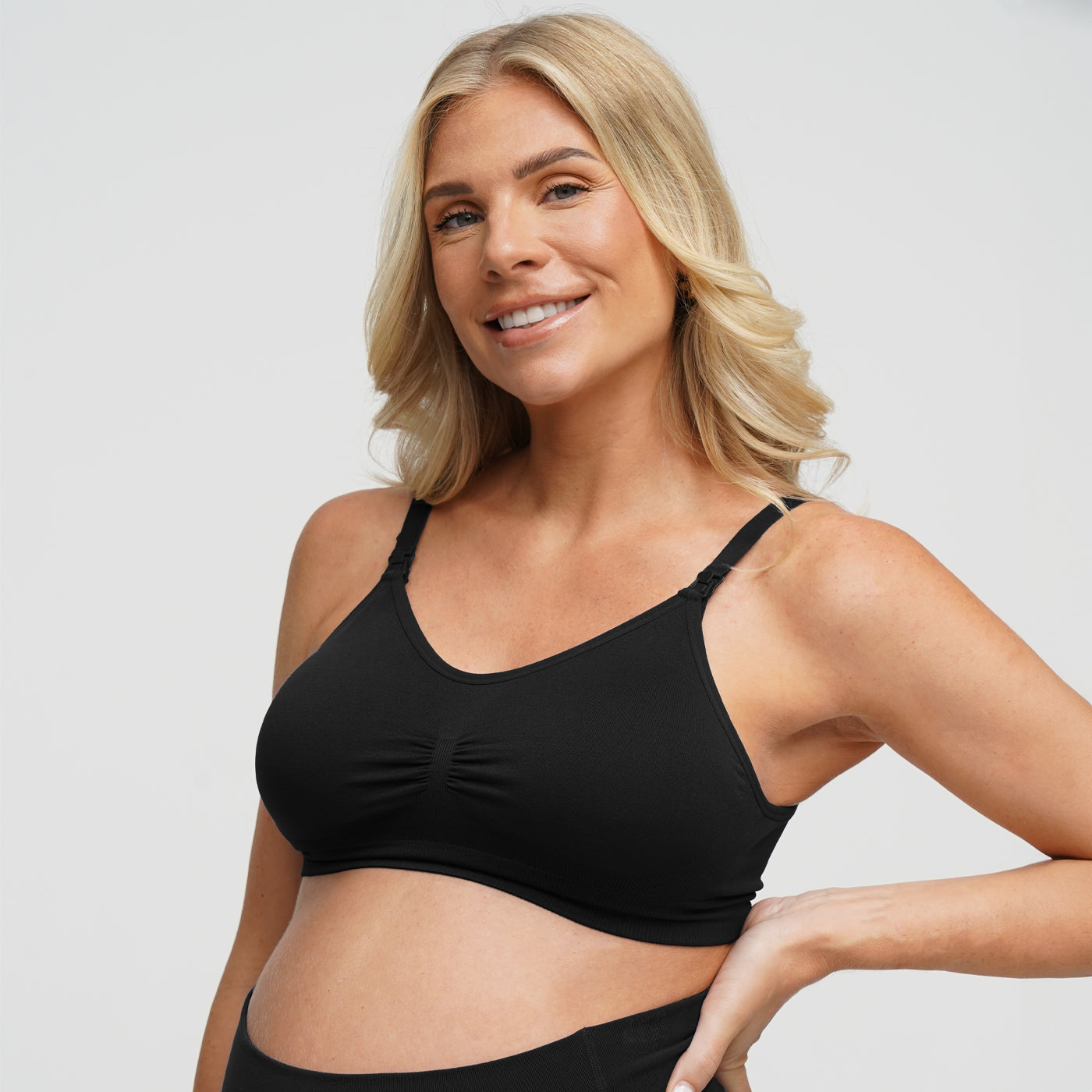 Seamless nursing bra