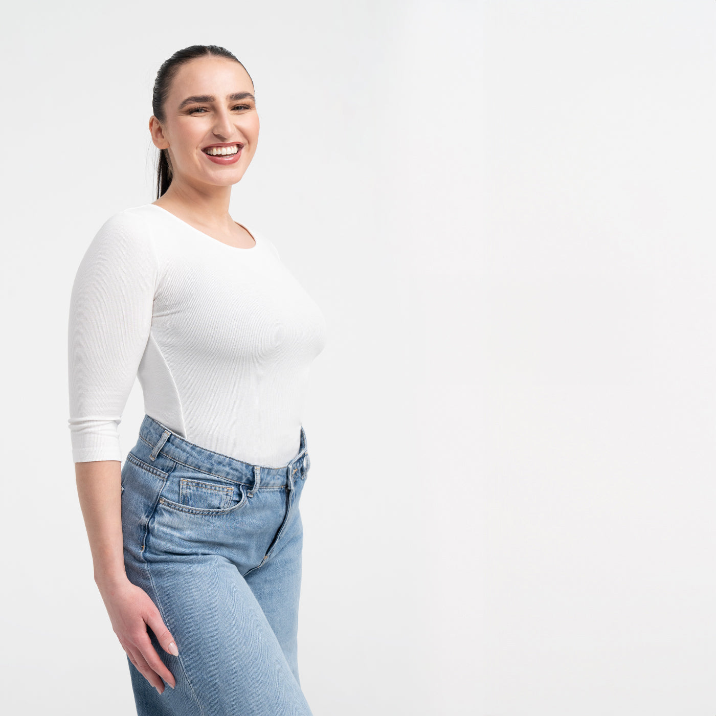 <div>Das Model ist 1,73m groß</div><span></span><div>und trägt Größe L.</div>