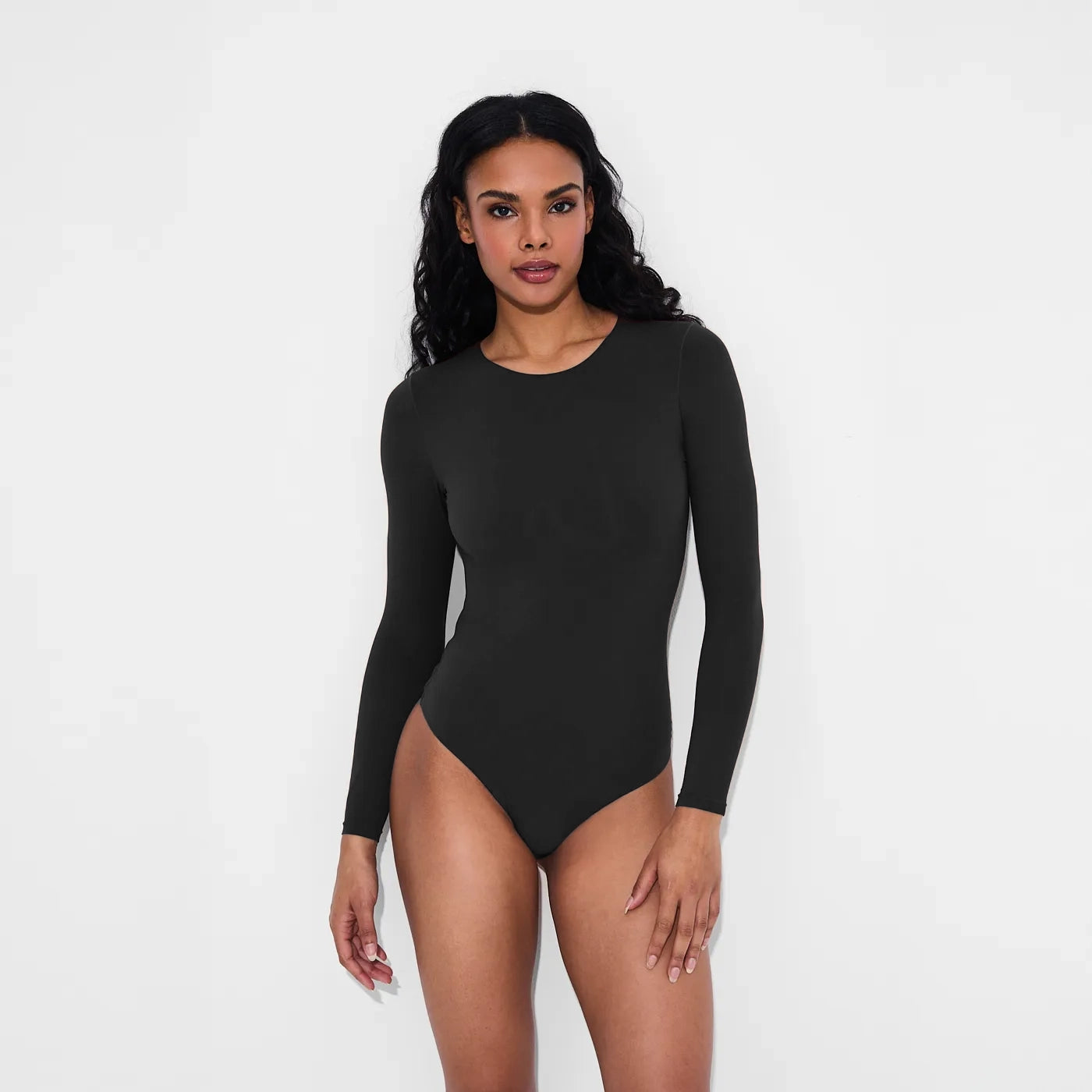 Pitkähihainen bodysuit, kaula-aukkoinen, pitkähihainen