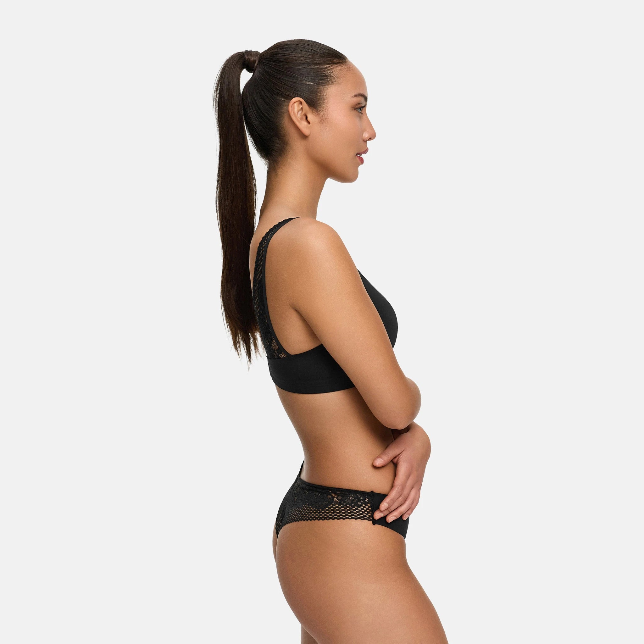 T-skjorte med blonder