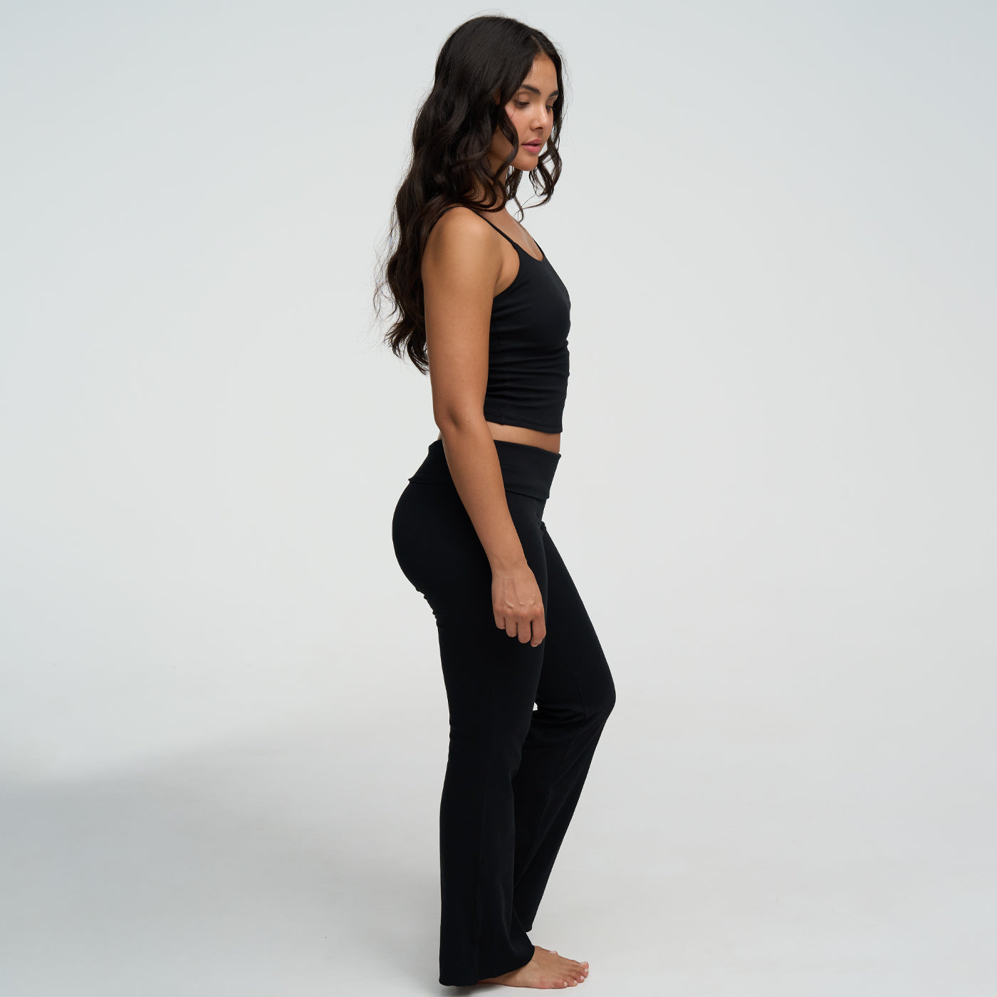 <div>Das Model ist 1,72m groß</div><span></span><div>und trägt Größe S</div>